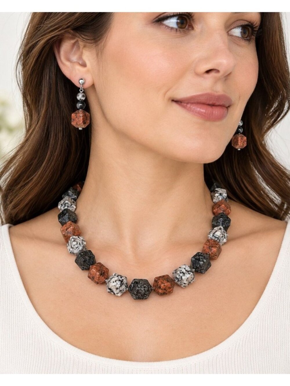 Kartusch Austria Waldviertel Granite Necklace Earrings Set 18"
